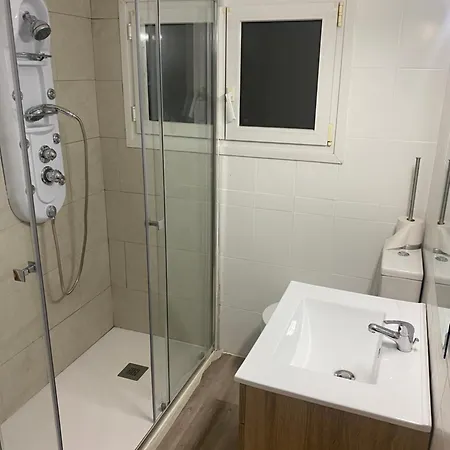 Piso Completo, Muy Cerca De La Playa De Gijon, Vut-4369-as9 Gijon