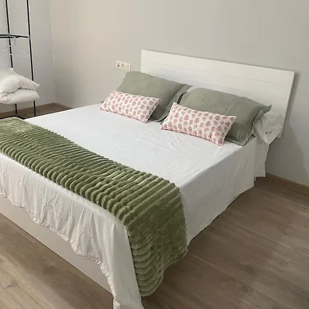Piso Completo, Muy Cerca De La Playa De Gijon, Vut-4369-as9 *