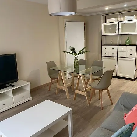 Piso Completo, Muy Cerca De La Playa De Gijón